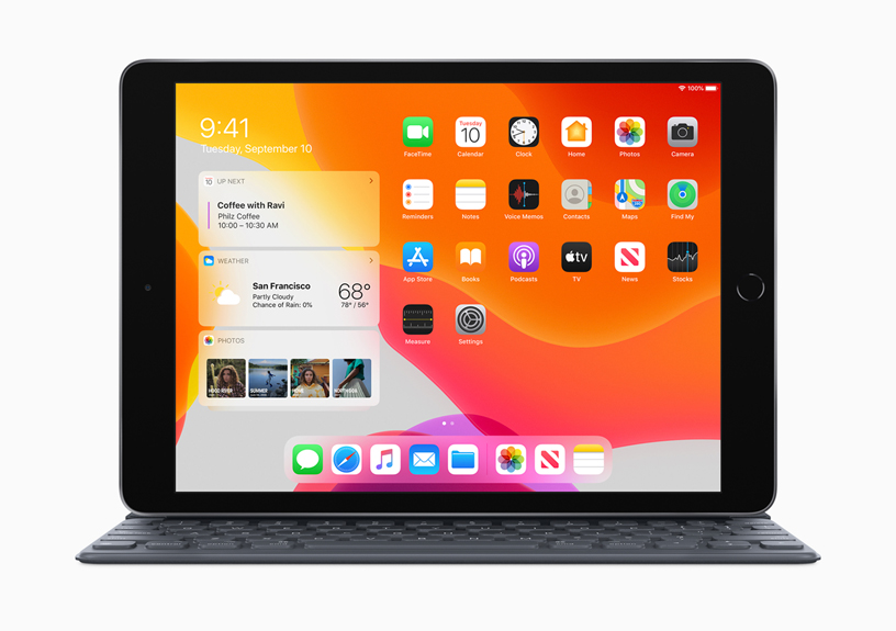 Apple_iPadOS-iPad-7th-Gen-Availability_Smart-Keyboard_092419_big.jpg.large.jpg