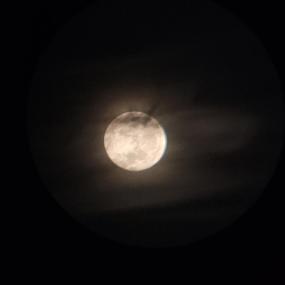 4월 25일자 보름달